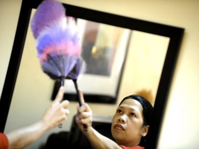 Домработница-филиппинка. Фото: easybranches.com Домработница-филиппинка. Фото: easybranches.com