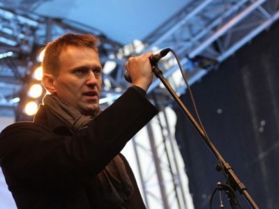 Навальный на сцене. Фото: kurer-sreda.ru Навальный на сцене. Фото: kurer-sreda.ru