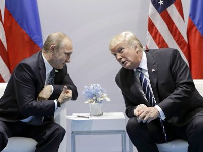 Владимир Путин и Дональд Трамп на саммите G20. Фото: meduza.io Владимир Путин и Дональд Трамп на саммите G20. Фото: meduza.io