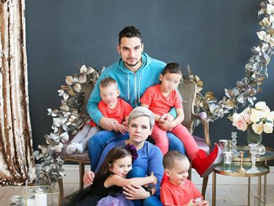 Семья Савиновских. Фото из архива семьи Семья Савиновских. Фото из архива семьи