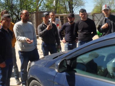 Рабочие требуют зарплату. Фото: РК-инфо Рабочие требуют зарплату. Фото: РК-инфо