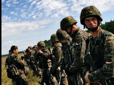 Немецкие военные. Фото: politikus.ru Немецкие военные. Фото: politikus.ru