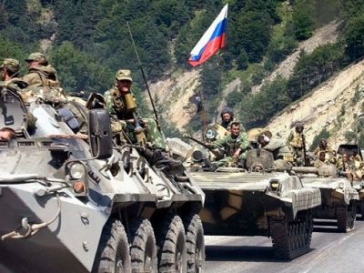 Российская бронетехника на территории Грузии, август 2008. Фото: russian7.ru Российская бронетехника на территории Грузии, август 2008. Фото: russian7.ru