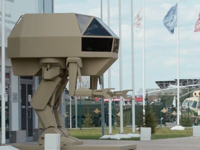 Управляемый прямоходящий робот "Игорек". Фото: kalashnikov.media Управляемый прямоходящий робот "Игорек". Фото: kalashnikov.media