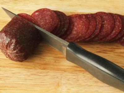 Нарезание салями. Фото: vsp.ru Нарезание салями. Фото: vsp.ru