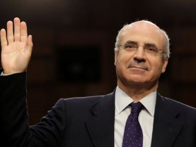 Уильям Браудер приносит клятву перед дачей показаний в Сенате — на слушаниях по "российскому досье" (Вашингтон, 27 июля 2017 г.) Фото: asiaplus.tj Уильям Браудер приносит клятву перед дачей показаний в Сенате — на слушаниях по "российскому досье" (Вашингтон, 27 июля 2017 г.) Фото: asiaplus.tj