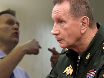 Навальный и Золотов. Фото: globallookpress.com Навальный и Золотов. Фото: globallookpress.com