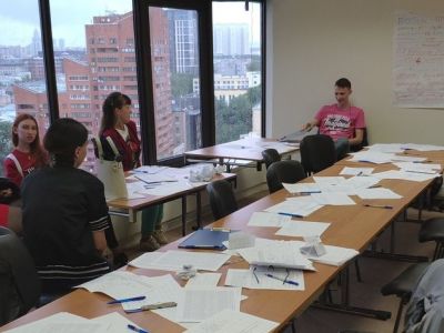 Офис, где предположительно фальсифицировались подписи. Фото: twitter.com/olsnov Офис, где предположительно фальсифицировались подписи. Фото: twitter.com/olsnov