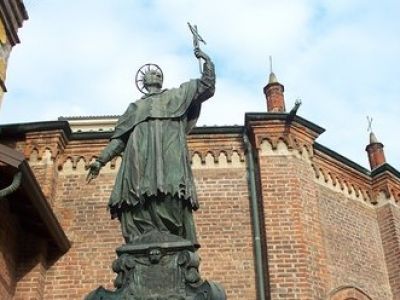 Памятник св. Карло Борромео, Милан. Фото: tripadvisor.ru Памятник св. Карло Борромео, Милан. Фото: tripadvisor.ru