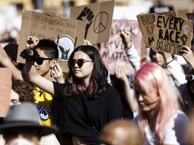 Протесты в США против полицейского насилия. Фото: iz.ru