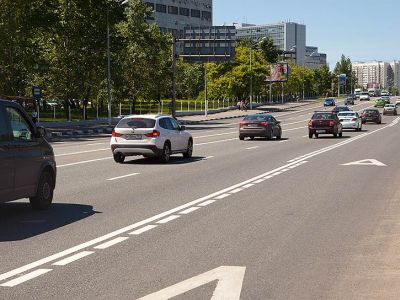 Выделенная полоса. Фото: Зотов Алексей / Коммерсант Выделенная полоса. Фото: Зотов Алексей / Коммерсант