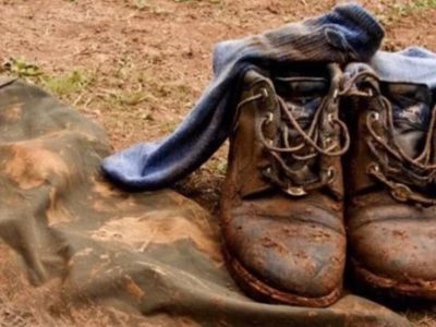 Старая спецодежда. Фото: bigbookname.com Старая спецодежда. Фото: bigbookname.com