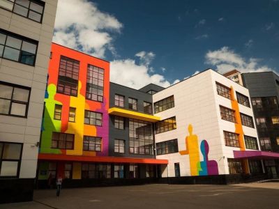 Здание ГБОУ "Школа в Некрасовке" на улице Льва Яшина. Фото: vk.com/schoolnekrasovka Здание ГБОУ "Школа в Некрасовке" на улице Льва Яшина. Фото: vk.com/schoolnekrasovka