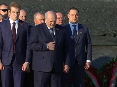 Александр Лукашенко в Москве, 9.05.23. Фото: t.me/politota_plus Александр Лукашенко в Москве, 9.05.23. Фото: t.me/politota_plus