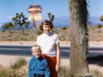 Обычная семейная фотография, Невада, 1960-е. Обычная семейная фотография, Невада, 1960-е.