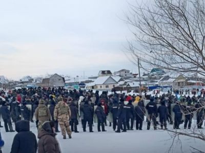 Протестующие в Баймаке (Башкортостан), 17.01.24. Фото: RTVI Протестующие в Баймаке (Башкортостан), 17.01.24. Фото: RTVI