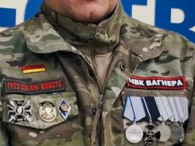 Солдат ЧВК "Вагнер". Фрагмент фото, Лев Владимиров, Каспаров.Ru Солдат ЧВК "Вагнер". Фрагмент фото, Лев Владимиров, Каспаров.Ru