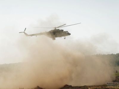 Вертолет на пожаре. Фото: Ural-meridian.Ru Вертолет на пожаре. Фото: Ural-meridian.Ru