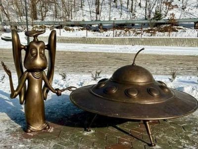 Гуманоид из "Тайны третьей планеты". Фото: yaplakal.com Гуманоид из "Тайны третьей планеты". Фото: yaplakal.com