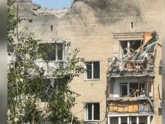 Попадание дрона в дом. Фото: dzen.ru