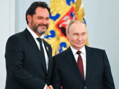 Ильдар Абдразаков и Владимир Путин. Фото: m.5-tv.ru